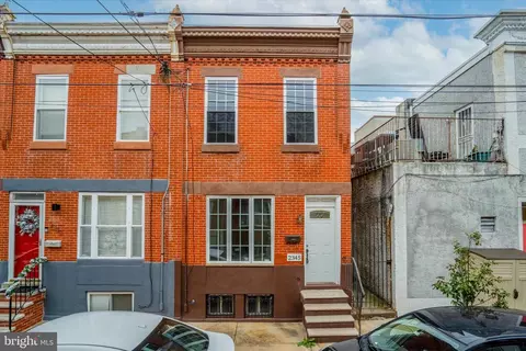 2345 S Chadwick St, Philadelphia, PA 19145