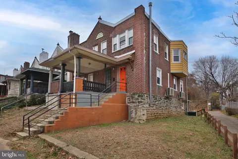 315 W Apsley St, Philadelphia, PA 19144