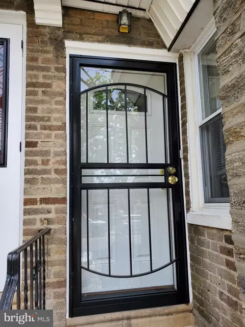 1909 72nd Ave, Philadelphia, PA 19138