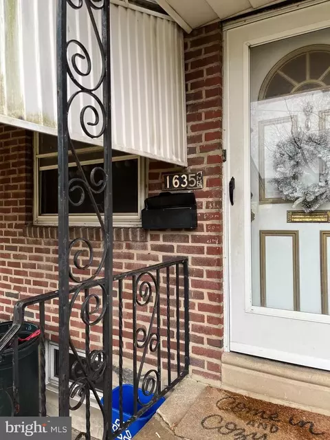 1635 Howell St, Philadelphia, PA 19149