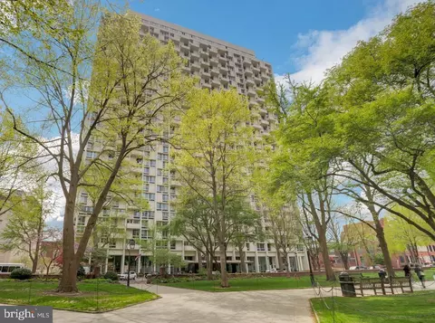 604 S 36 S Washington Sq #2409, Philadelphia, PA 19106