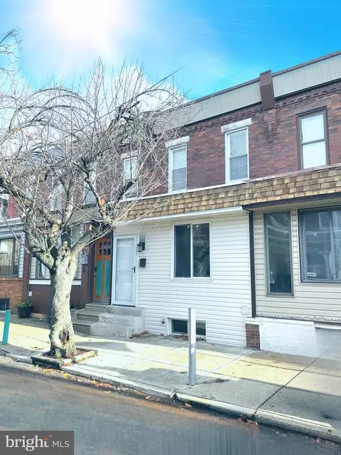 2745 E Pacific St, Philadelphia, PA 19134