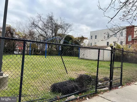 1623 N 31 N 18th St, Philadelphia, PA 19121