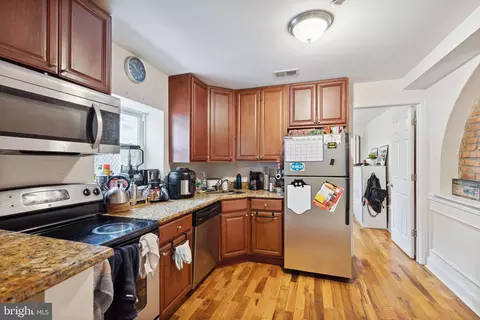 1415 N Bouvier St, Philadelphia, PA 19121