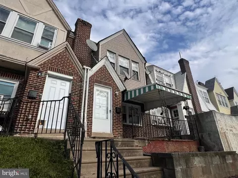 4757 Vista St, Philadelphia, PA 19136