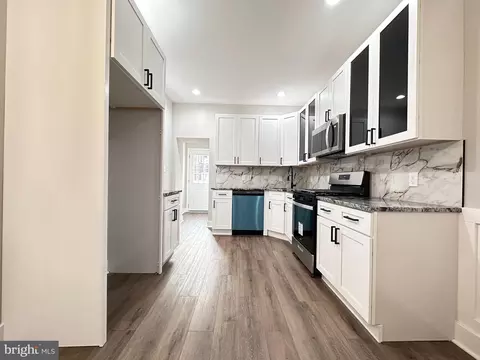 5608 Stewart St, Philadelphia, PA 19131