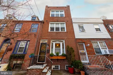 937 S 6th St, Philadelphia, PA 19147
