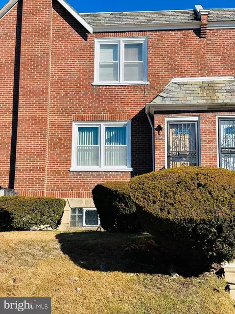 7435 Rugby St, Philadelphia, PA 19138