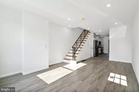 4626 James St, Philadelphia, PA 19137