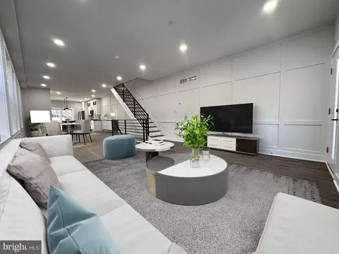 136 W Sharpnack St, Philadelphia, PA 19119