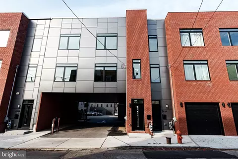 2830 Salmon St, Philadelphia, PA 19134