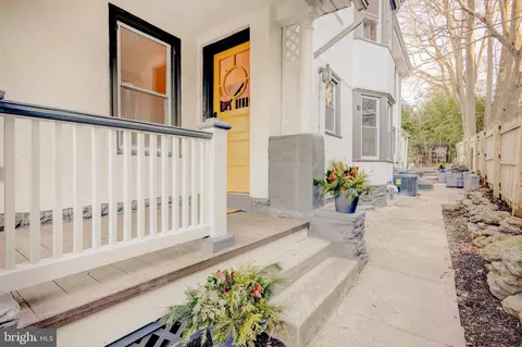 128 E Upsal St, Philadelphia, PA 19119
