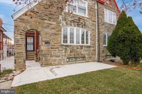1520 Longshore Ave, Philadelphia, PA 19149