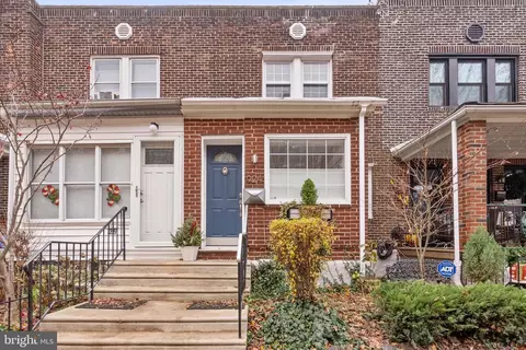 924 Johnston St, Philadelphia, PA 19148