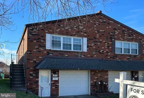 3818 Linden Ave, Philadelphia, PA 19114