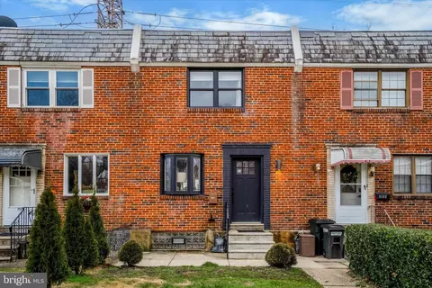 3530 Cresson St, Philadelphia, PA 19129