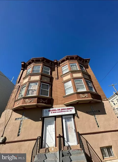 1958 N 1960 N 6th St, Philadelphia, PA 19122