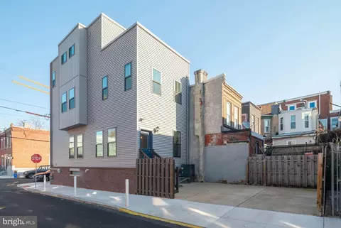 2912 W Master St, Philadelphia, PA 19121