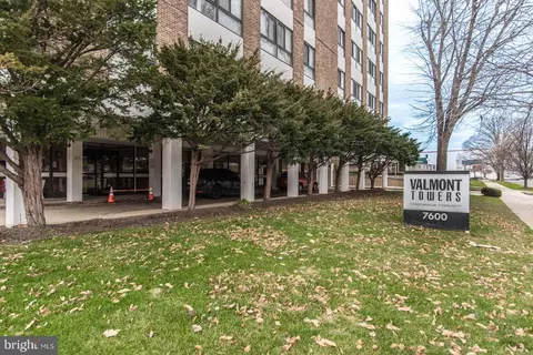 7600 Roosevelt Blvd #906, Philadelphia, PA 19152