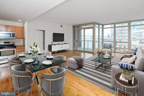901 N Penn St #R703, Philadelphia, PA 19123