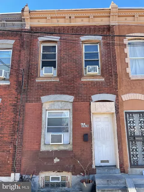 2828 A St, Philadelphia, PA 19134