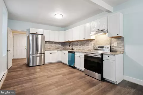 4152 Poplar St, Philadelphia, PA 19104