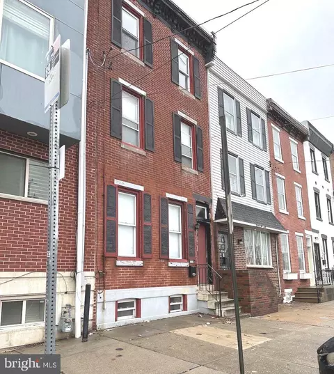 2542 E York St, Philadelphia, PA 19125
