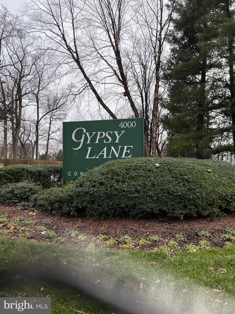 4000 Gypsy Ln #729G2, Philadelphia, PA 19129