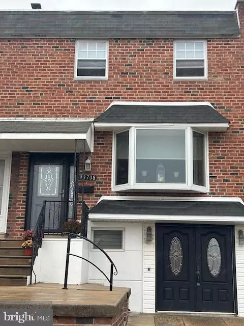 12708 Hollins Rd, Philadelphia, PA 19154