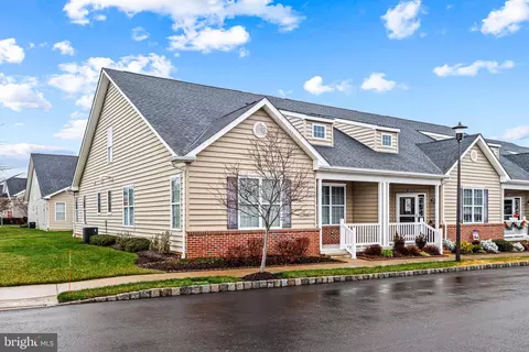 15116 Wildflower Way, Philadelphia, PA 19116