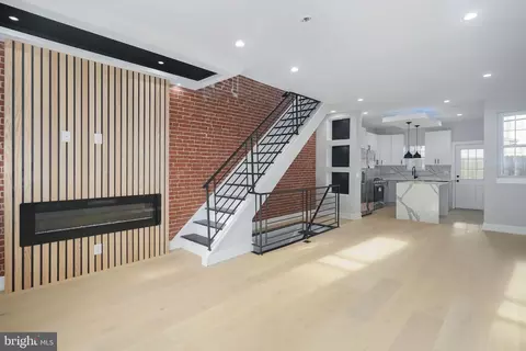 3128 Agate St, Philadelphia, PA 19134