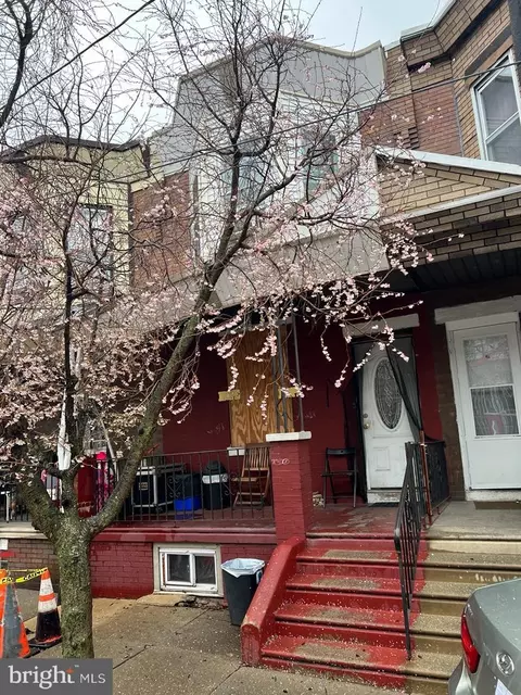 140 E Willard St, Philadelphia, PA 19134