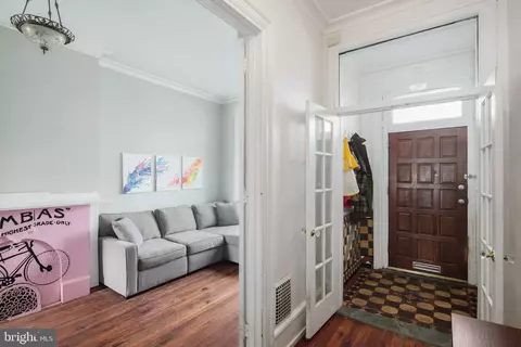 2730 Poplar St, Philadelphia, PA 19130