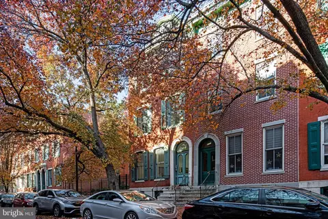 1723 Wallace St #101, Philadelphia, PA 19130
