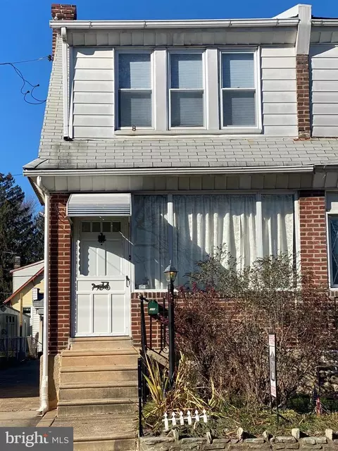 7250 Montour St, Philadelphia, PA 19111
