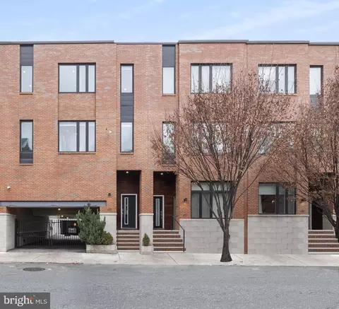 419 21 Green St, Philadelphia, PA 19123