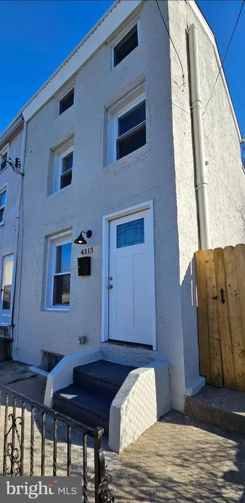 4313 Elizabeth St, Philadelphia, PA 19124