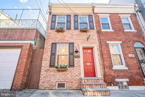 2321 Sepviva St, Philadelphia, PA 19125