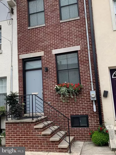 2346 E Letterly St, Philadelphia, PA 19125