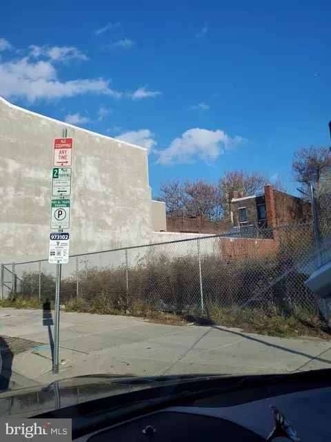 2631 33 Germantown Ave, Philadelphia, PA 19133