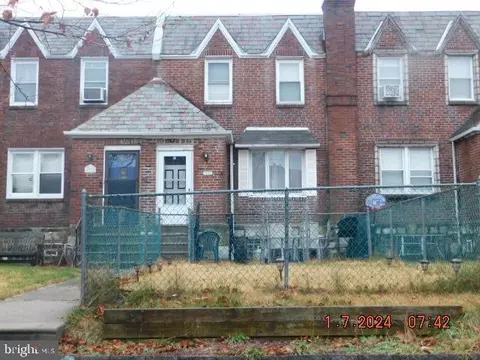 1230 Fanshawe St, Philadelphia, PA 19111