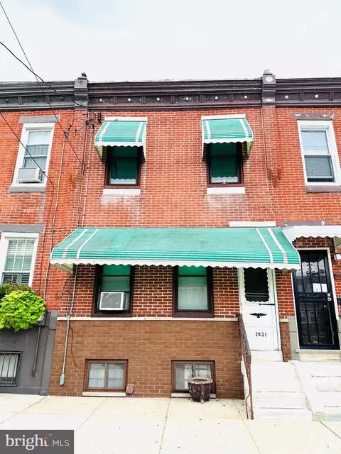 2021 E Moyamensing Ave, Philadelphia, PA 19148