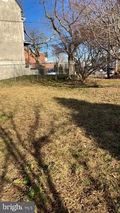 6700 Limekiln Pk, Philadelphia, PA 19138