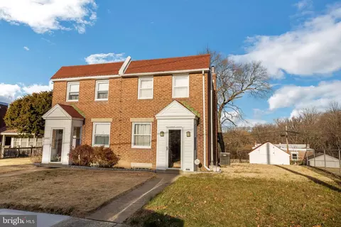 6441 Lawnton St, Philadelphia, PA 19128