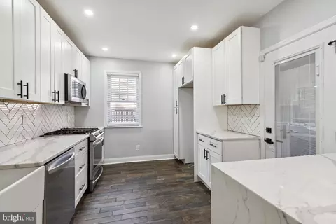 4118 Dungan St, Philadelphia, PA 19124