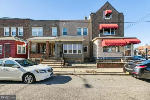 2702 S Iseminger St, Philadelphia, PA 19148