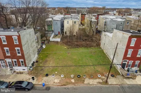 1832 N Van Pelt St, Philadelphia, PA 19121