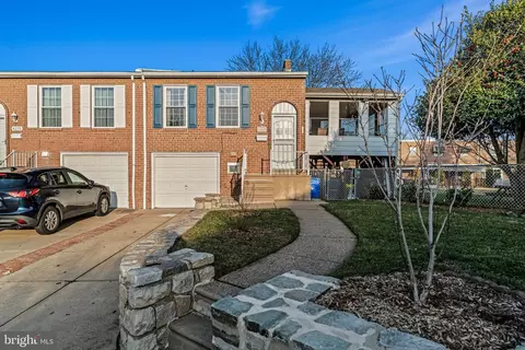 4217 Chalfont Pl, Philadelphia, PA 19154