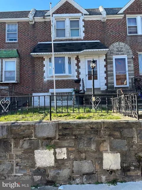 4544 Loring St, Philadelphia, PA 19136