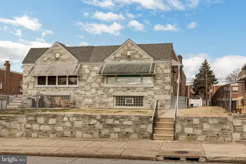 8834 Fairfield St, Philadelphia, PA 19152